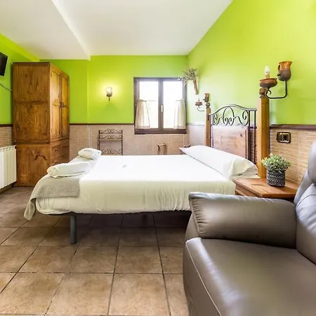 Perratzu Landarbide-Ideal Parejas Aia Buitenkant foto